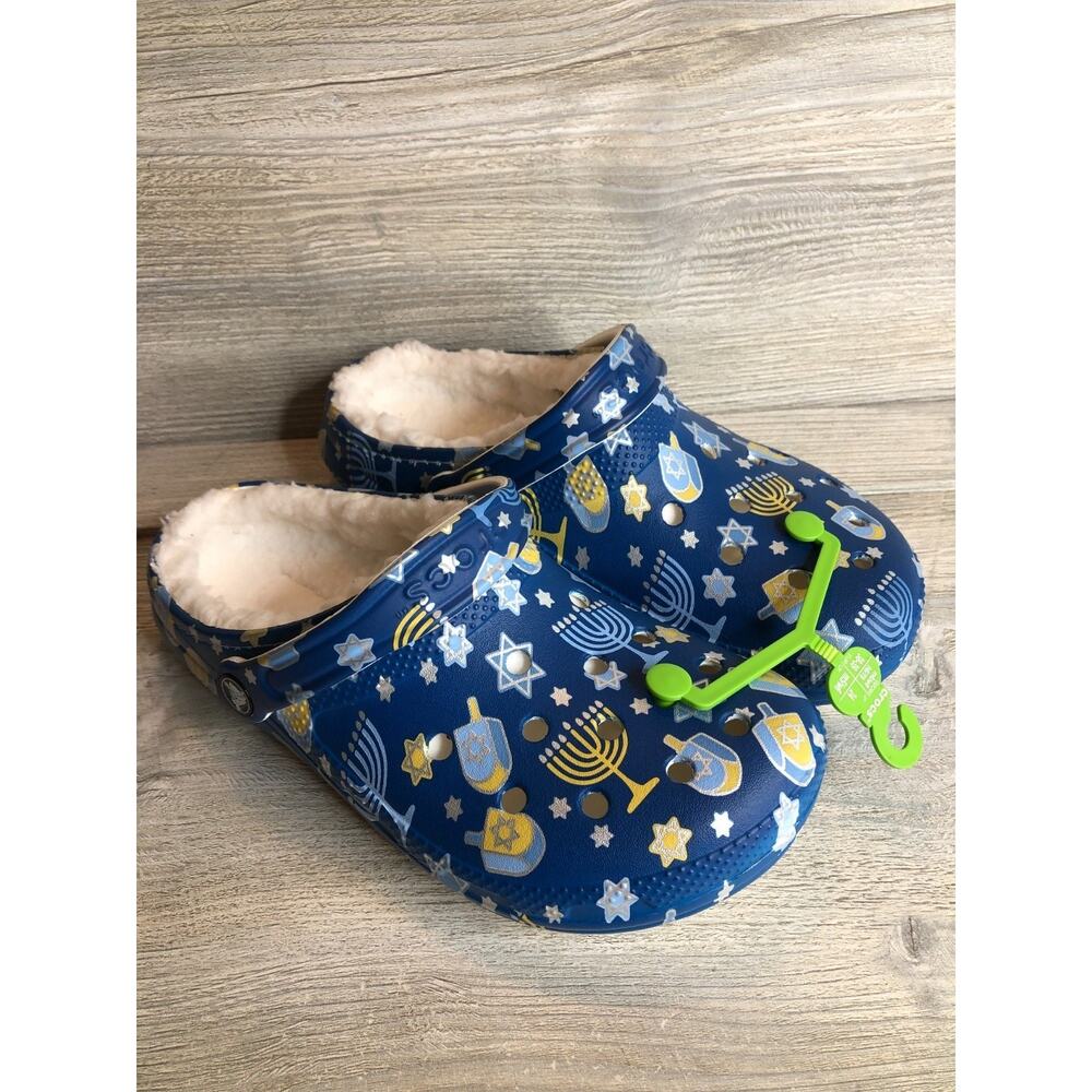 Crocs Classic Lined Holiday Clog Hanukkah 209326-90H Menorah Blue Star M 6 W 8